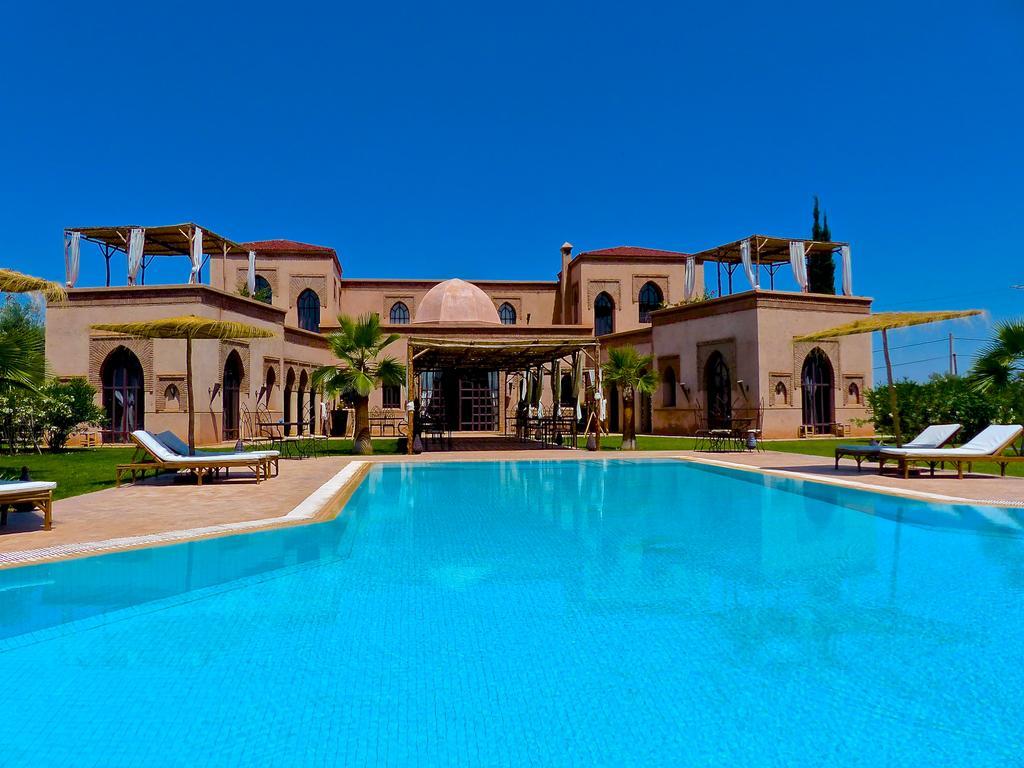 Le Cazar Hotel El Ain Exterior photo
